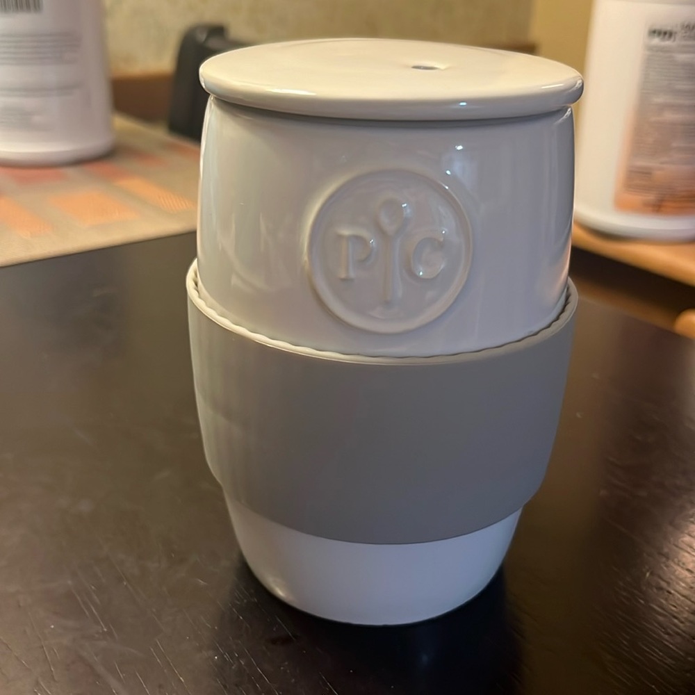 Egg cooker